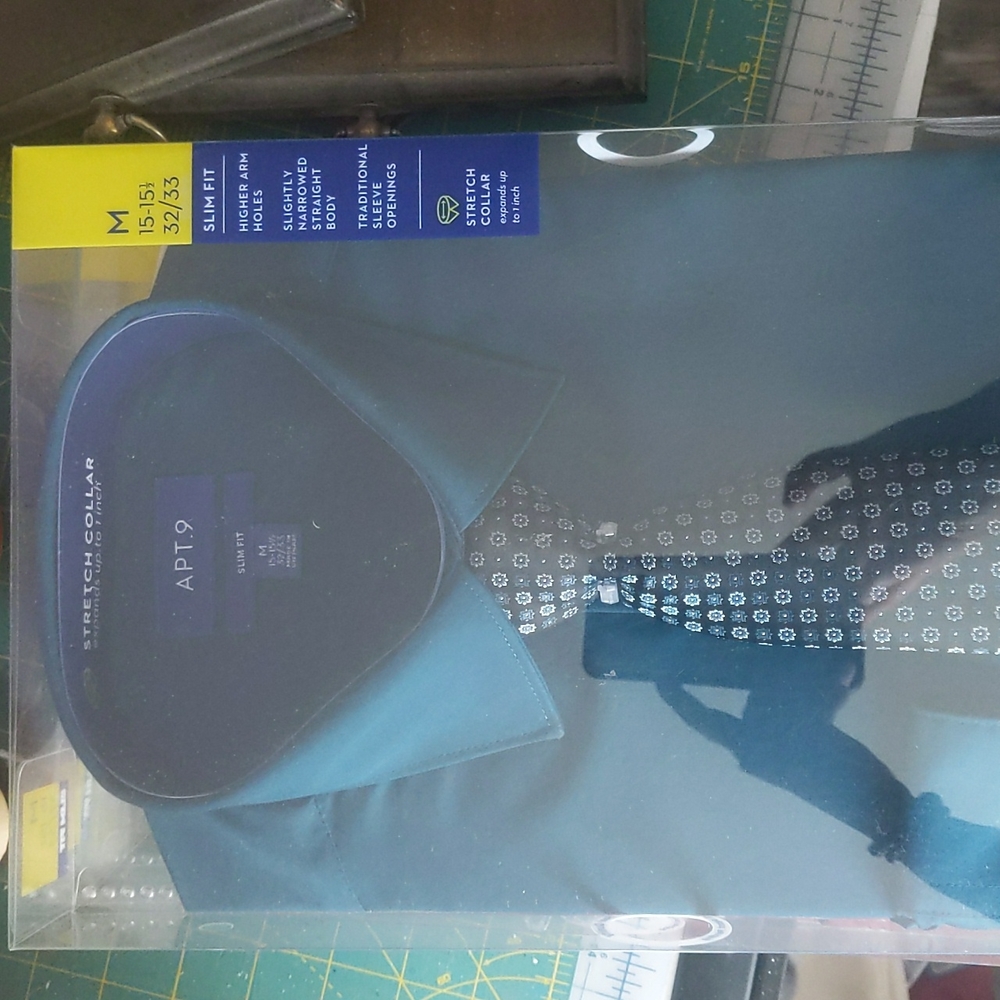 NIB Apt 9 dress shirt and tie